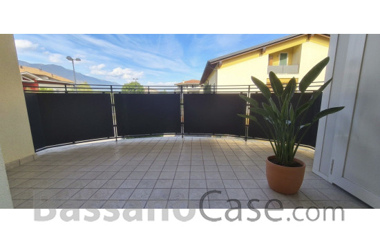 APPARTAMENTO BICAMERE CON TERRAZZO ABITABILE IN VENDITA A BASSANO DEL GRAPPA - Foto 1 di 13