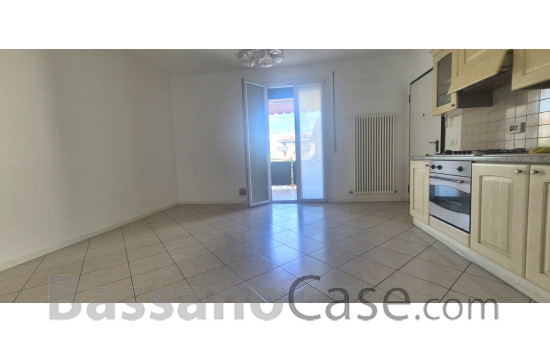 APPARTAMENTO BICAMERE CON TERRAZZO ABITABILE IN VENDITA A BASSANO DEL GRAPPA
