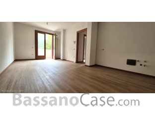 APPARTAMENTO CON DUE CAMERE IN VENDITA A  ROMANO D'EZZELINO