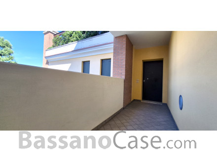 APPARTAMENTO CON TERRAZZO VIVIBILE IN VENDITA A SAN GIUSEPPE DI CASSOLA