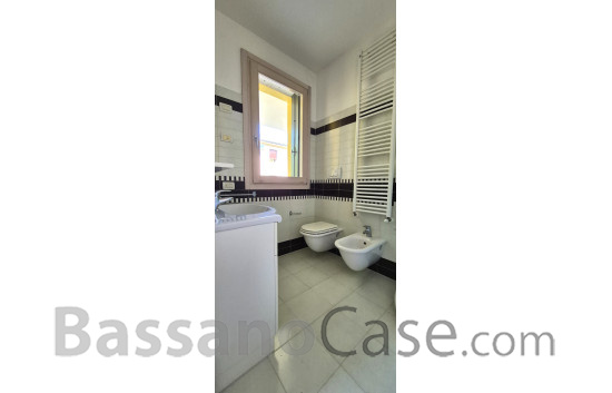 APPARTAMENTO CON TERRAZZO VIVIBILE IN VENDITA A SAN GIUSEPPE DI CASSOLA - Foto 10 di 19