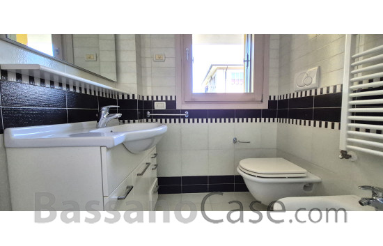 APPARTAMENTO CON TERRAZZO VIVIBILE IN VENDITA A SAN GIUSEPPE DI CASSOLA - Foto 11 di 19