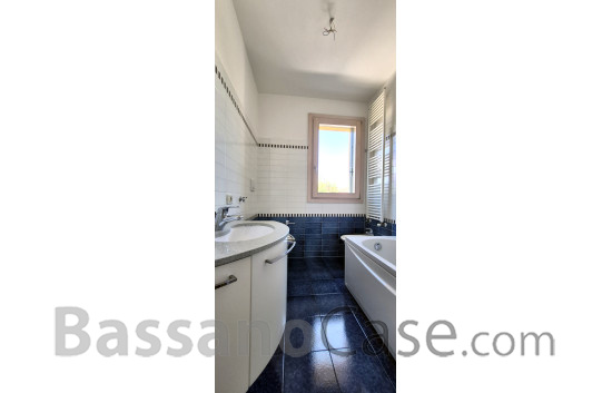 APPARTAMENTO CON TERRAZZO VIVIBILE IN VENDITA A SAN GIUSEPPE DI CASSOLA - Foto 16 di 19