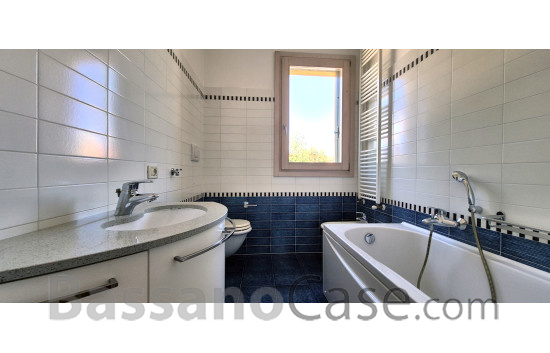 APPARTAMENTO CON TERRAZZO VIVIBILE IN VENDITA A SAN GIUSEPPE DI CASSOLA - Foto 15 di 19