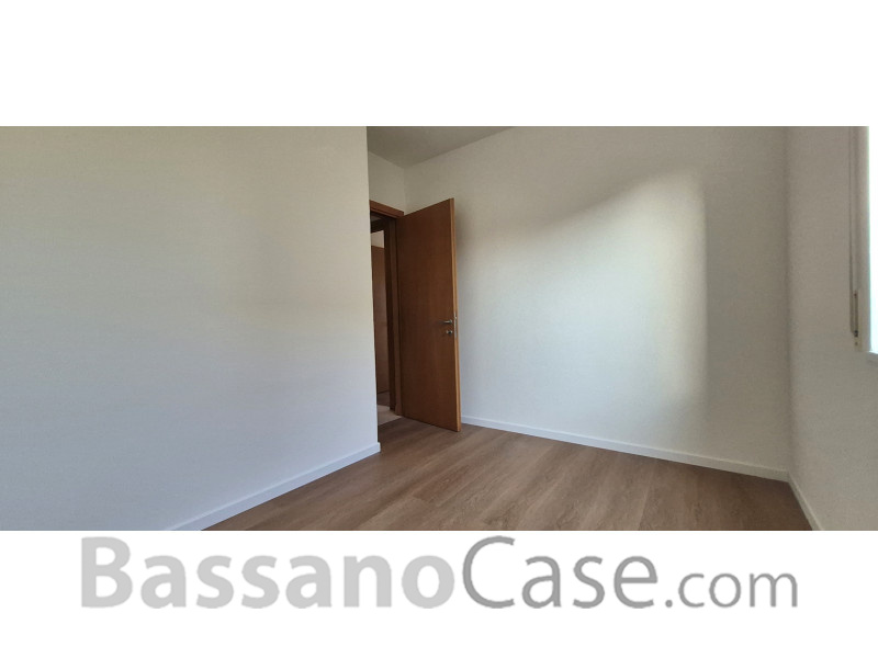 APPARTAMENTO INDIPENDENTE CON GIARDINO PRIVATO - Foto 7 di 13