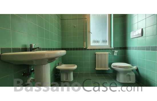 APPARTAMENTO INDIPENDENTE CON GIARDINO PRIVATO - Foto 10 di 13