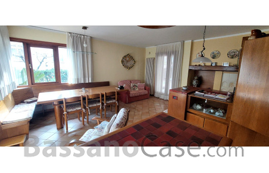 ELEGANTE VILLA SINGOLA IN VENDITA A BASSANO DEL GRAPPA - Foto 12 di 25