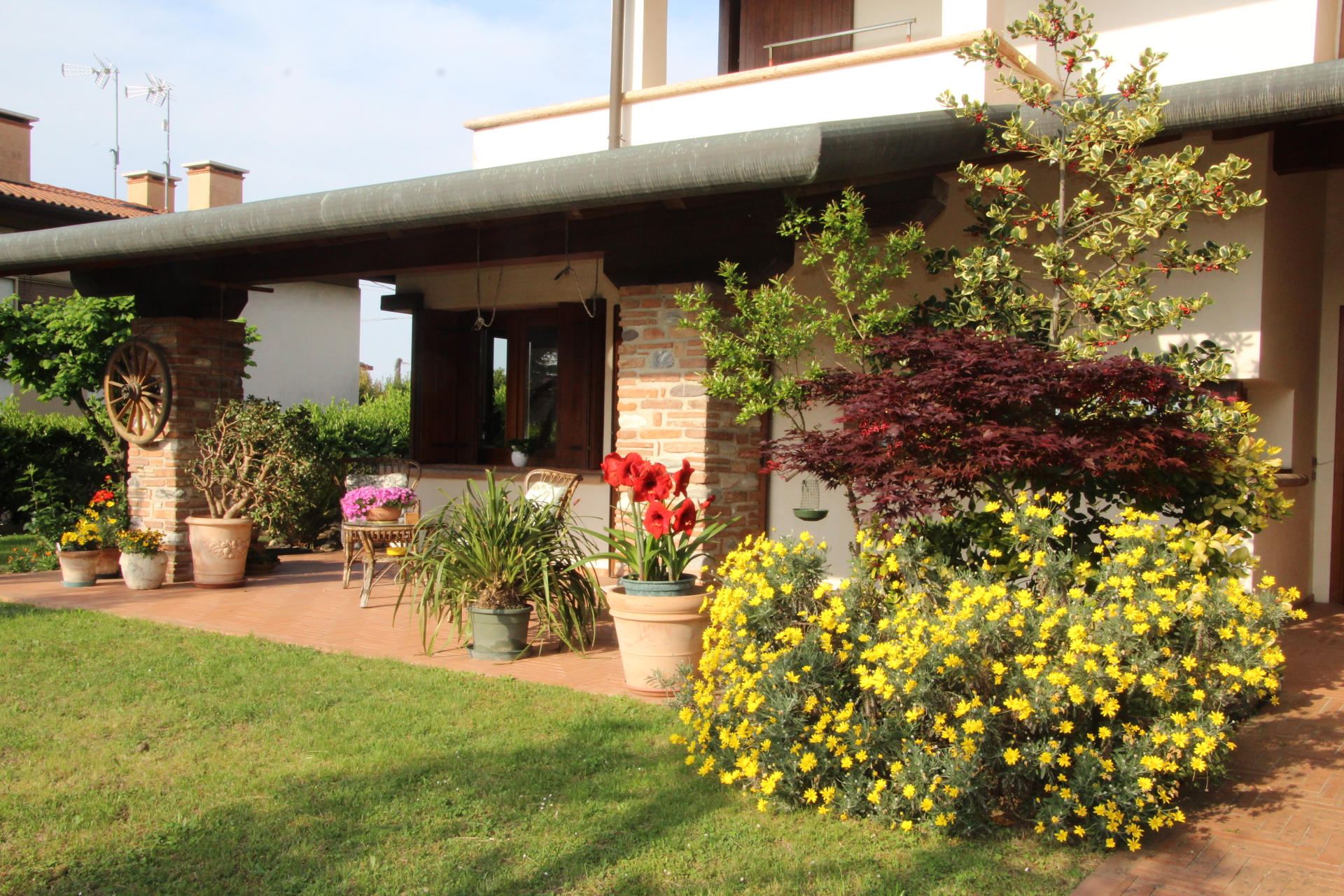 ELEGANTE VILLA SINGOLA IN VENDITA A BASSANO DEL GRAPPA - Foto 0 di 25