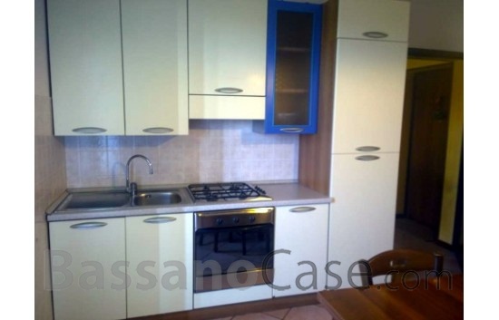 GRAZIOSO MINI APPARTAMENTO IN AFFITTO A SAN GIACOMO - Foto 2 di 7