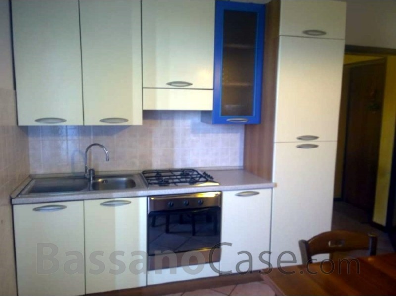 GRAZIOSO MINI APPARTAMENTO IN AFFITTO A SAN GIACOMO - Foto 2 di 7