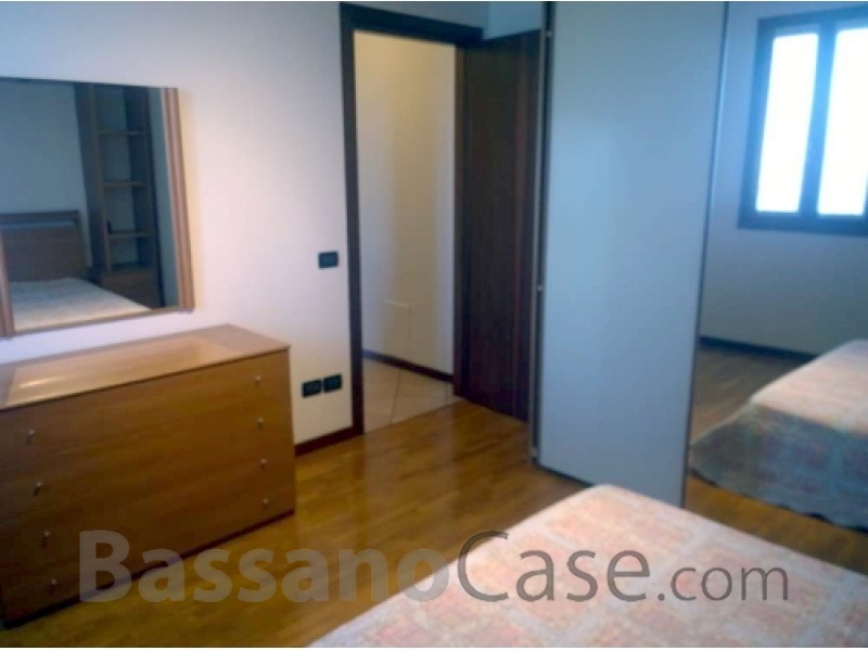 GRAZIOSO MINI APPARTAMENTO IN AFFITTO A SAN GIACOMO - Foto 6 di 7