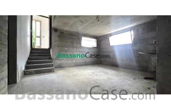 INDIPENDENZA TOTALE SPAZI GENEROSI E ZERO SPESE CONDOMINIALI - Foto 17 di 21