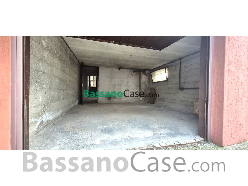 INDIPENDENZA TOTALE SPAZI GENEROSI E ZERO SPESE CONDOMINIALI - Foto 19 di 21