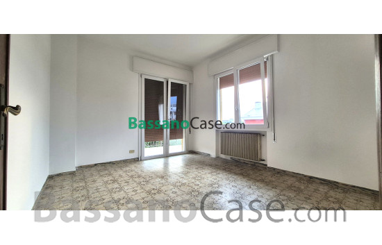 INDIPENDENZA TOTALE SPAZI GENEROSI E ZERO SPESE CONDOMINIALI - Foto 9 di 21