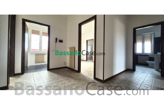 INDIPENDENZA TOTALE SPAZI GENEROSI E ZERO SPESE CONDOMINIALI - Foto 7 di 21