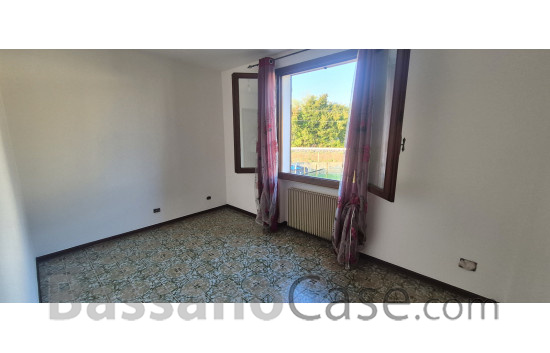 PORZIONE DI ABITAZIONE IN AFFITTO A BASSANO DEL GRAPPA - Foto 9 di 10