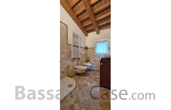 PORZIONE DI CASA IN AFFITTO NELLA VALBRENTA VICINO A BASSANO DEL GRAPPA - Foto 12 di 12