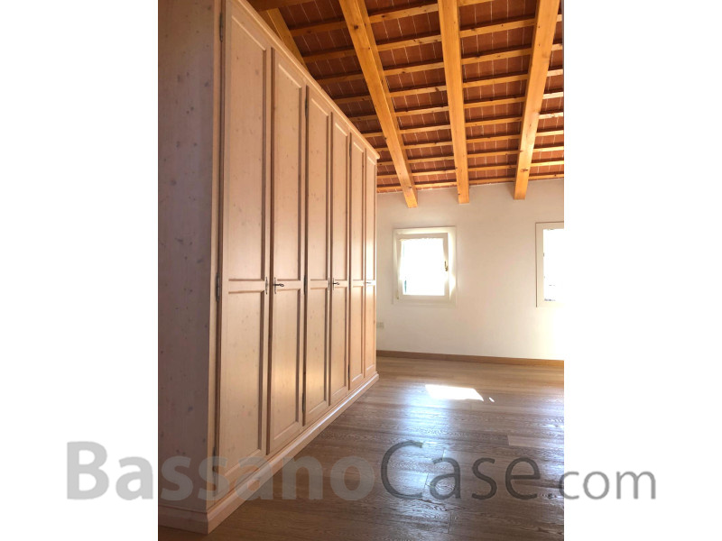 PORZIONE DI CASA IN AFFITTO NELLA VALBRENTA VICINO A BASSANO DEL GRAPPA - Foto 10 di 12