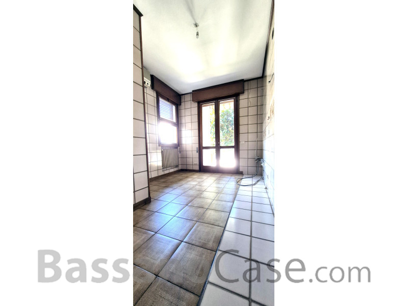 VILLA BIFAMILIARE COMPLETAMENTE INDIPENDENTE IN VENDITA A BASSANO DEL GRAPPA - Foto 7 di 22