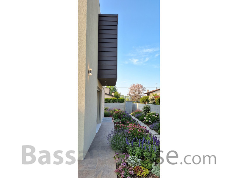 VILLA BIFAMILIARE IN VENDITA A BASSANO DEL GRAPPA - Foto 2 di 6