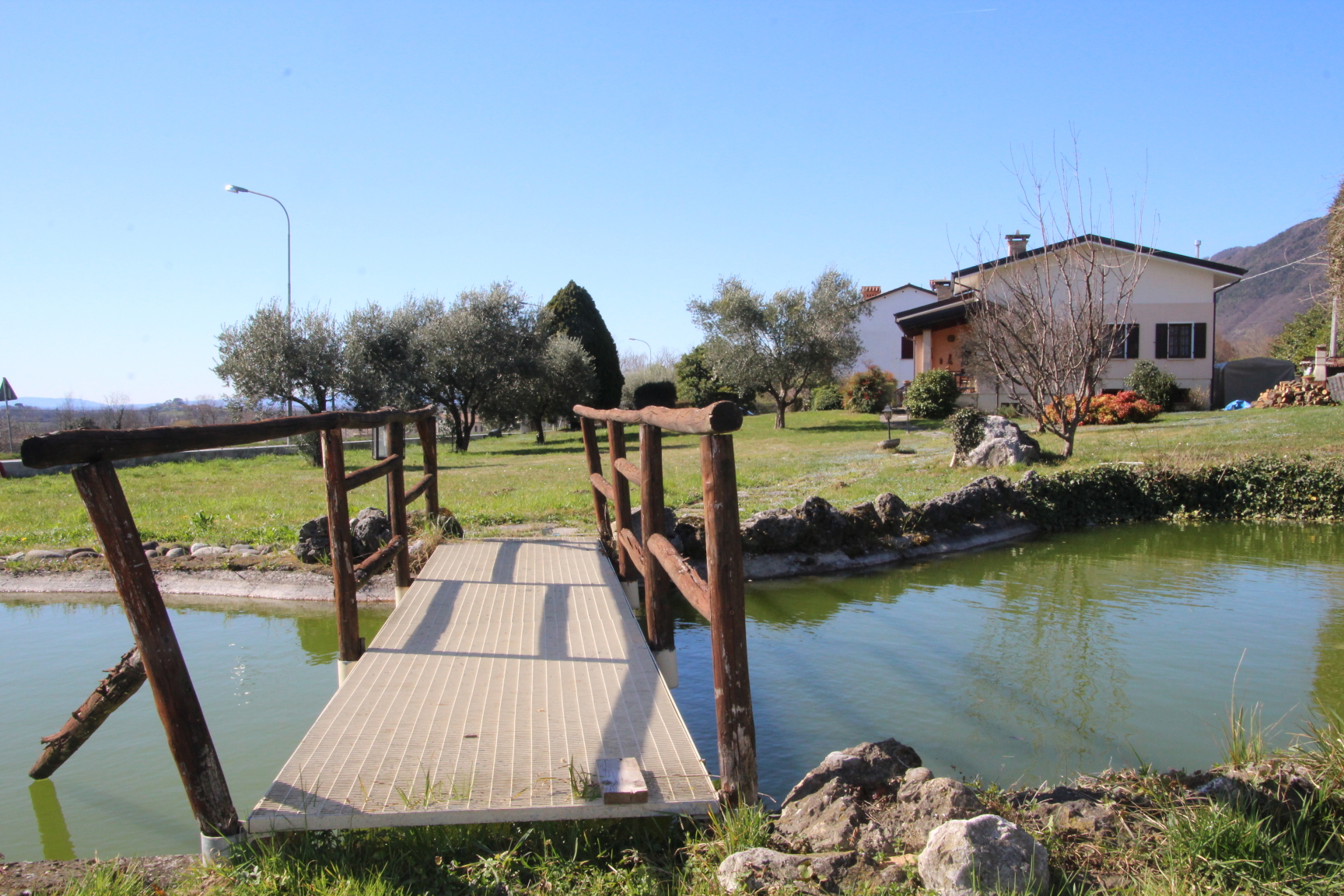 VILLA SINGOLA SVILUPPATA SU UN UNICO PIANO IN VENDITA NELLA PEDEMONTANA VICINO A BASSANO DEL GRAPPA - Foto 0 di 20 VILLA SINGOLA SVILUPPATA SU UN UNICO PIANO IN VENDITA NELLA PEDEMONTANA VICINO A BASSANO DEL GRAPPA - Foto 0 di 20