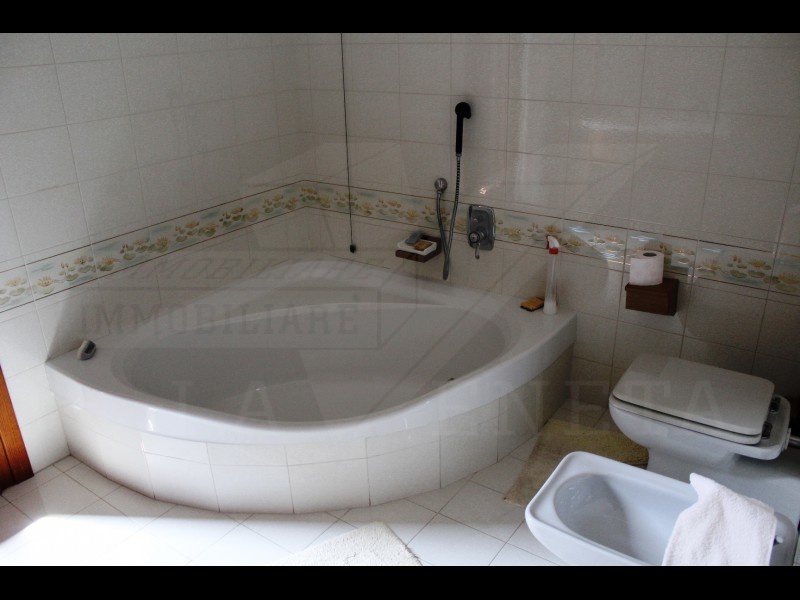 ELEGANTE VILLA SINGOLA IN VENDITA A BASSANO DEL GRAPPA - Foto 19 di 25