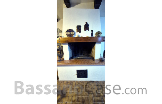 VILLA SINGOLA SVILUPPATA SU UN SINGOLO PIANO IN VENDITA NEI LIMITROFI DI BASSANO DEL GRAPPA - Foto 19 di 24