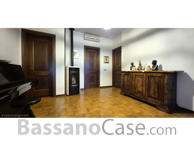 VILLA SINGOLA SVILUPPATA SU UN SINGOLO PIANO IN VENDITA NEI LIMITROFI DI BASSANO DEL GRAPPA - Foto 10 di 24