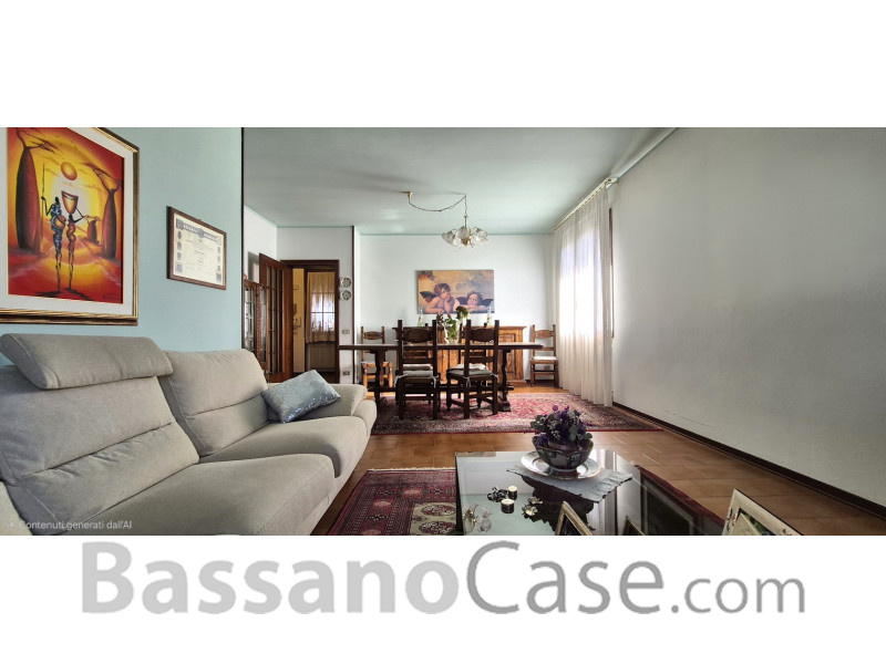 VILLA SINGOLA SVILUPPATA SU UN SINGOLO PIANO IN VENDITA NEI LIMITROFI DI BASSANO DEL GRAPPA - Foto 8 di 24