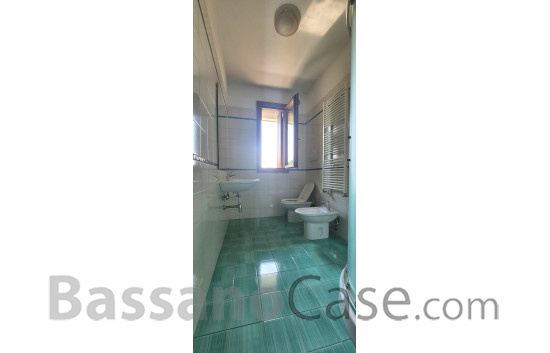 VILLINO A SCHIERA IN AFFITTO A BORSO DEL GRAPPA - Foto 7 di 9