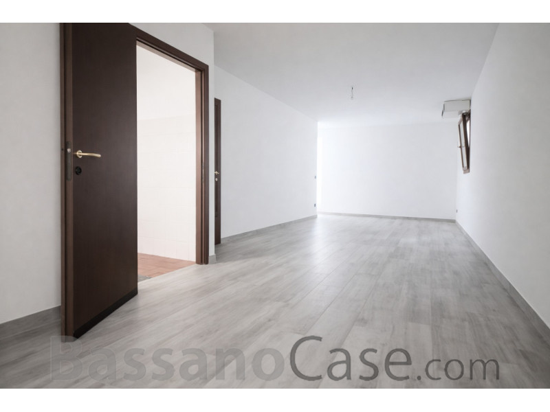 VILLINO A SCHIERA IN AFFITTO A BORSO DEL GRAPPA - Foto 8 di 9
