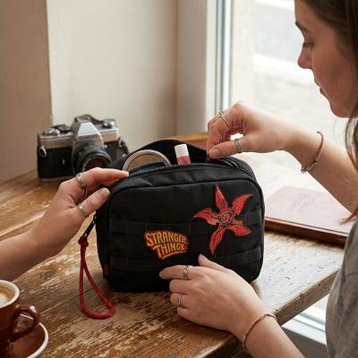 Bolsa de Higiene de Viagem Stranger Things – Pack 2
