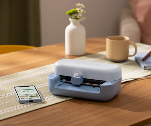 'Cricut – Frühlingserwachen für deine Kreativität mit der neuen Generation der Schneidemaschinen' News Teaserbild