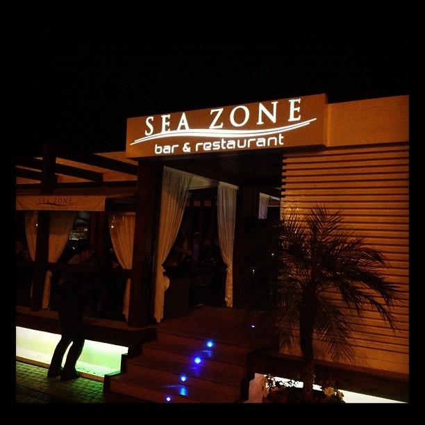 Ресторан seazone сочи. Sea zone sochi ресторан. Кафе sea zone сочи. Seazone сочи. Сочи sea zone.