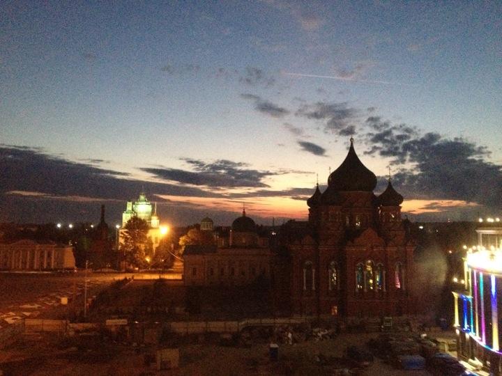 Армения тула. Армения гостиница тула вид из окна. вид из окна в гостинице в армении. армения советская ул., 47, тула. отель армения тула с видом во внутренний двор.