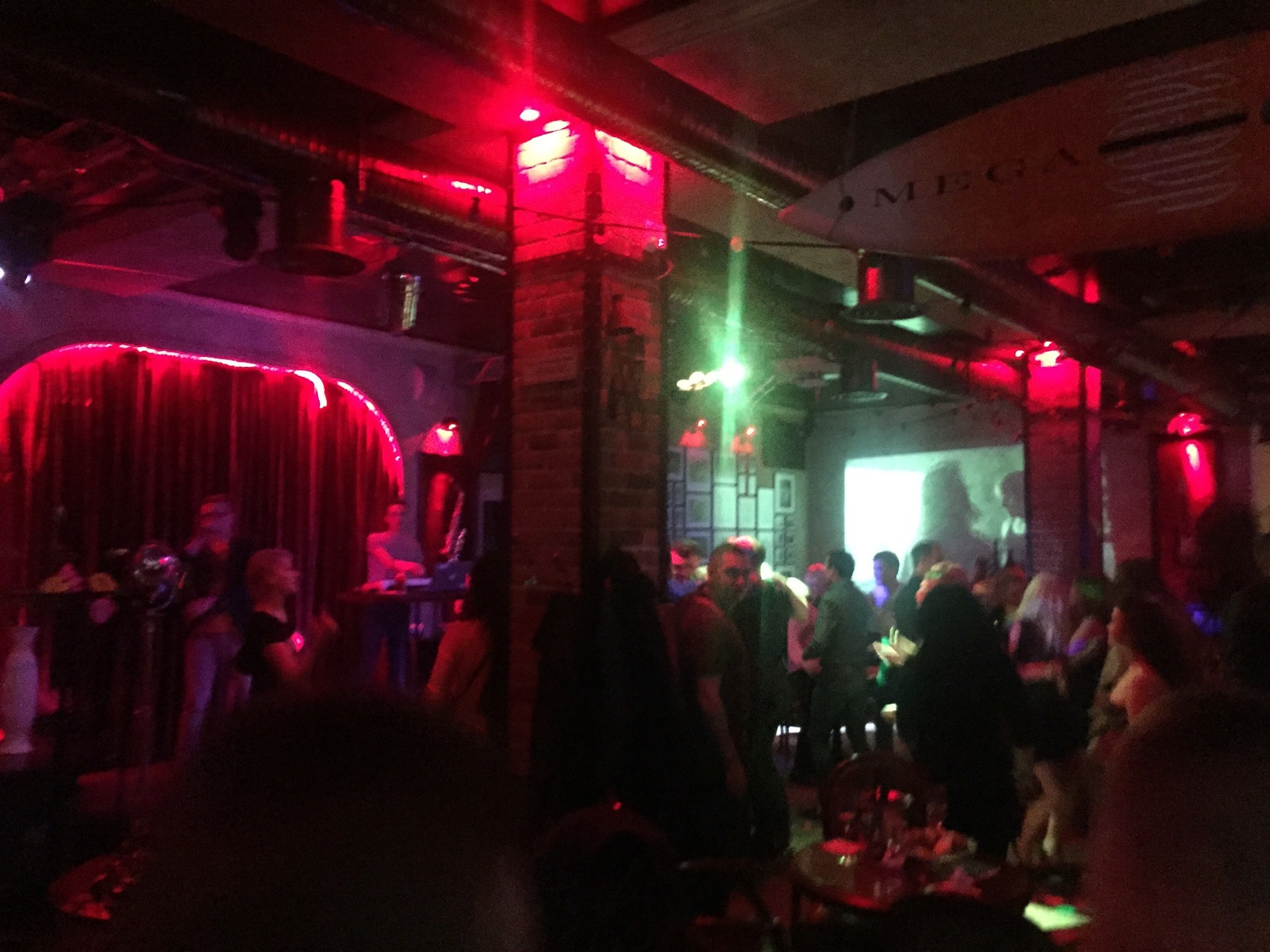 калифорния мьюзик киров