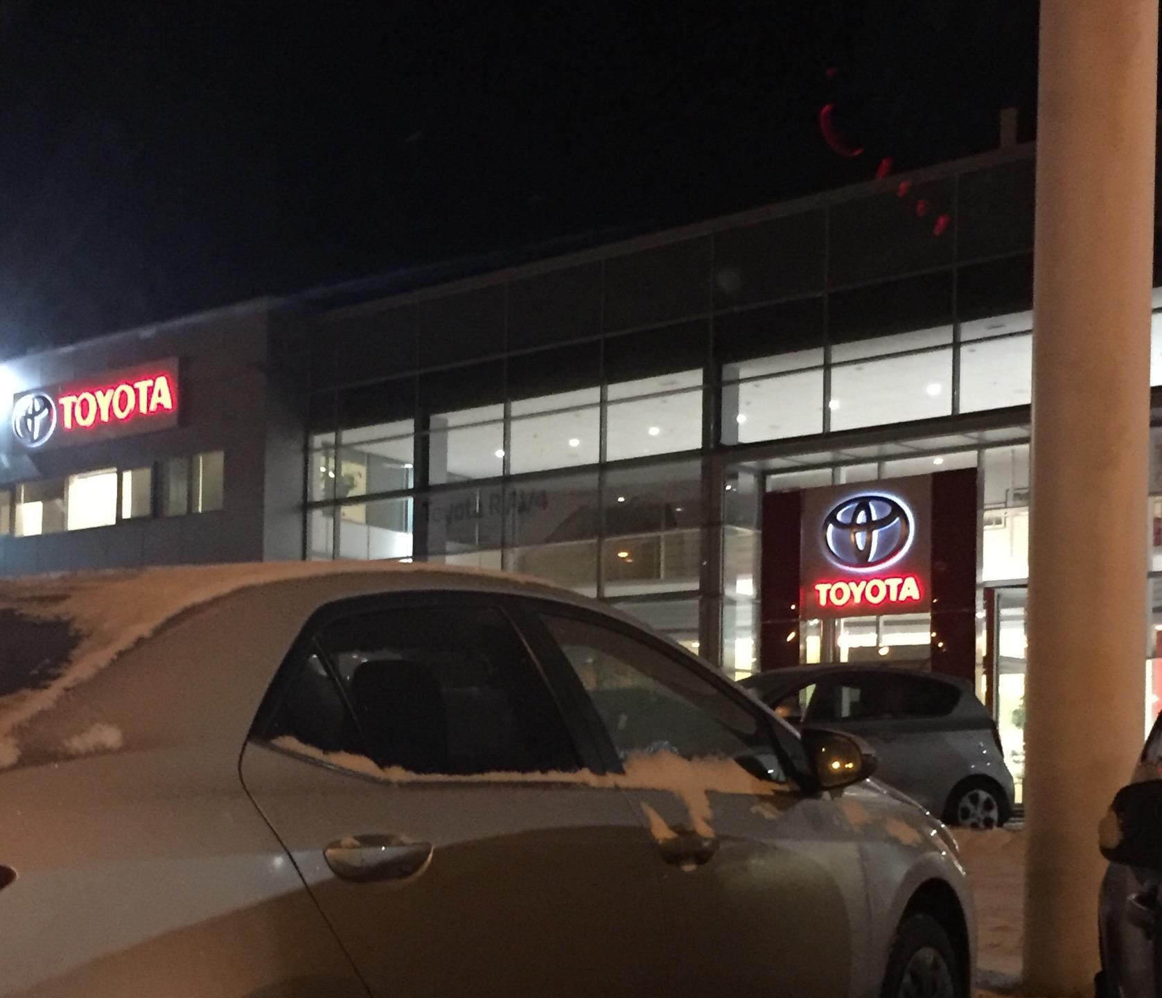 тойота центр пискаревский в санкт-петербурге. тойота пулково в санкт петербурге. шереметьевская 17 тойота пулково. тойота пулково в санкт петербурге. тойота пулково в санкт петербурге.