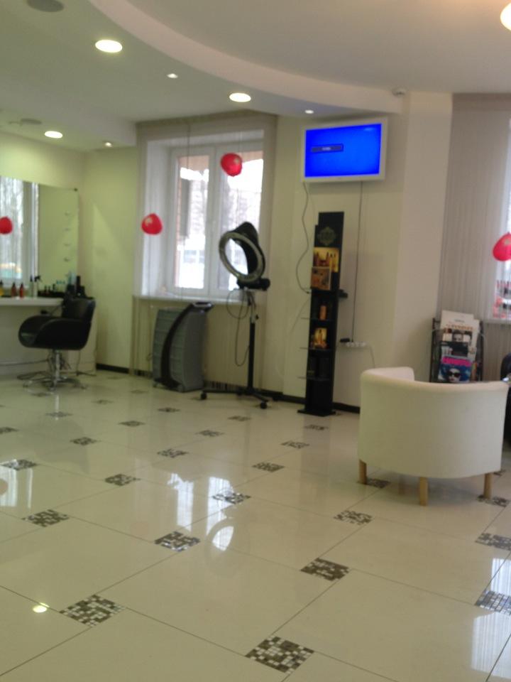 Реутов ул ленина 4. Маникюрка реутов. Маникюр натальи кузнецовой железнодорожный. Маникюрка. Маникюрка.