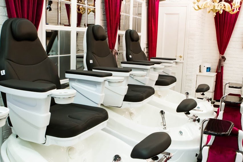 Модное бюро нахимовский. Студия маникюра модное бюро, москва. Модное бюро нахимовский проспект 11. Студия маникюра модное бюро, москва. Барс груп офис изнутри.