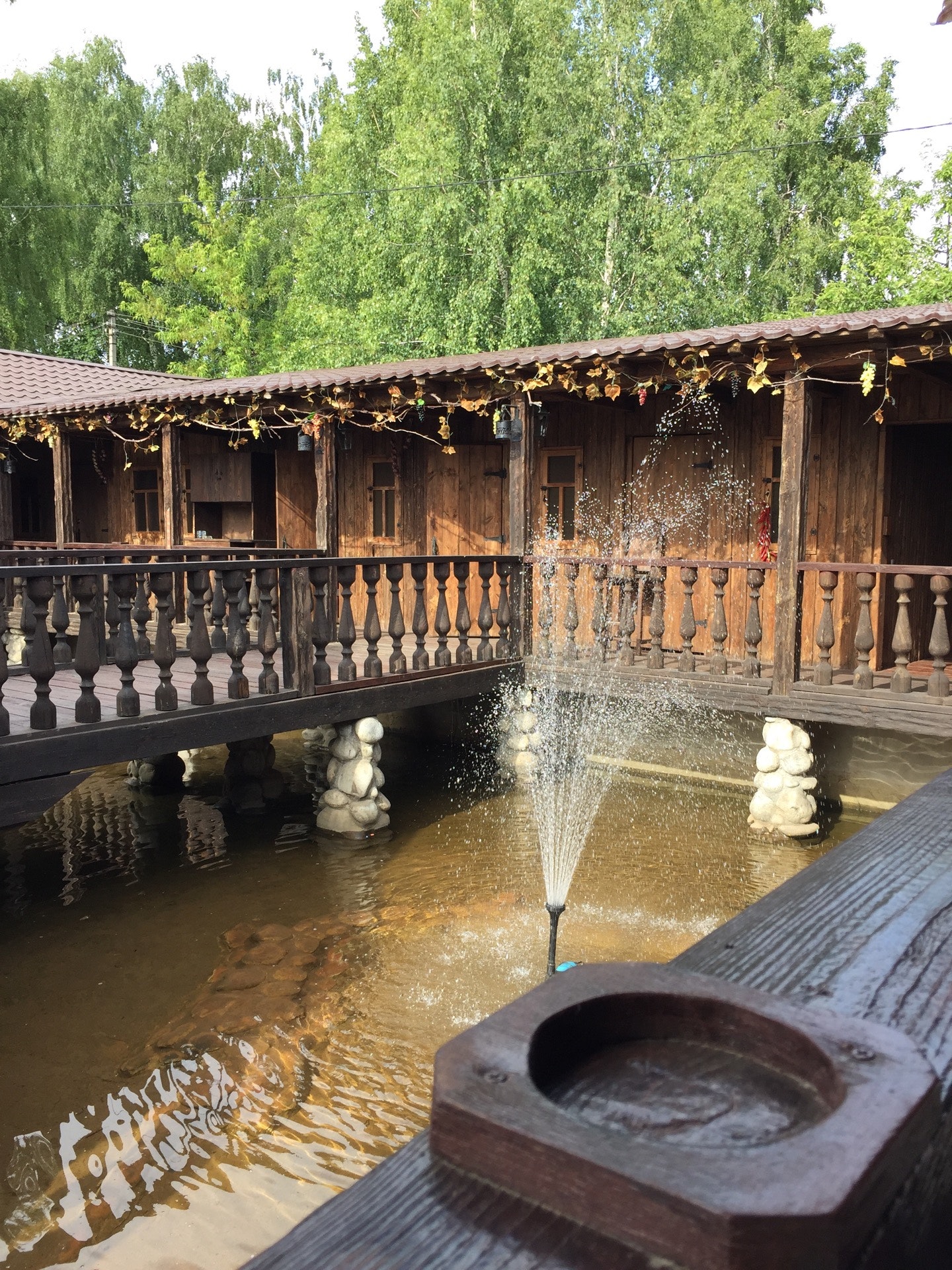 Апрелевка улица лесная. Кафе подмосковье апрелевка. Апрелевка лесной. Куплю земельный участок в апрелевке киевское шоссе. Апрелевка лесной.