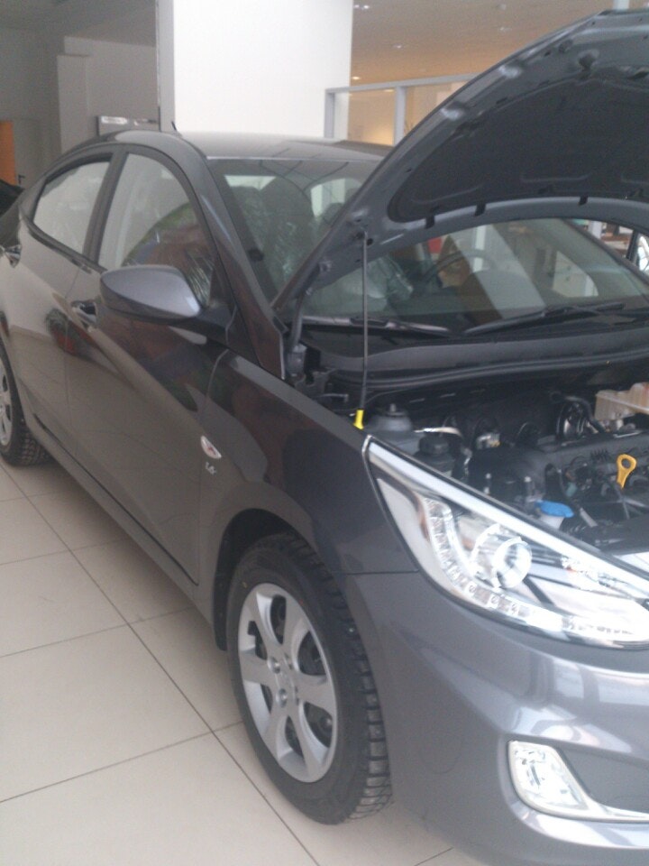 Хендай свердловский тракт. Оками запад hyundai, екатеринбург. Хендай на свердловском. Челябинск автосалон хендай. Хендай на свердловском.