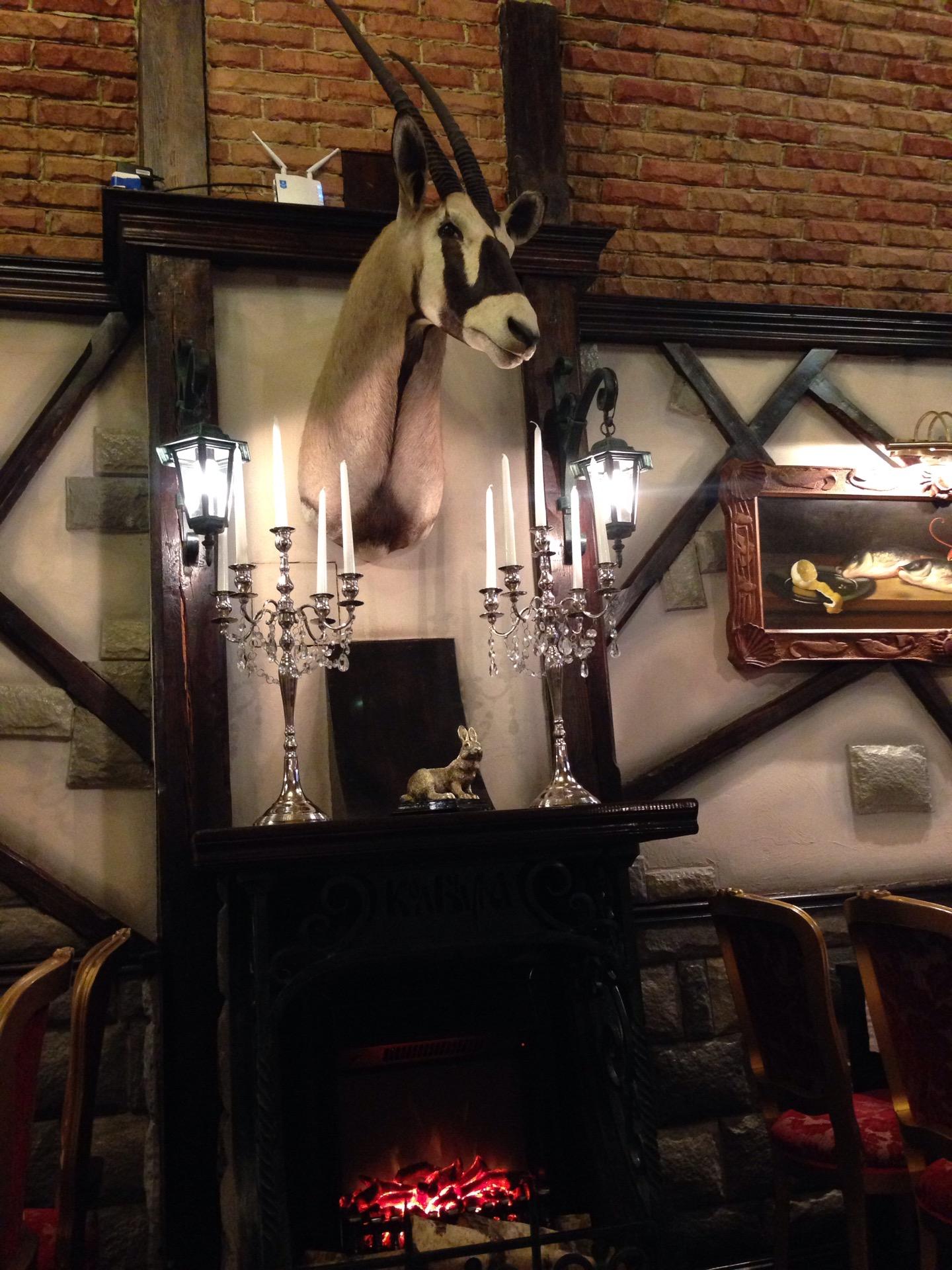 Варварка 3 москва ресторан. Ресторан кольчуга в москве. Варварка 3 ресторан. Варварка 3 ресторан. Трактир лопашова на варварке.