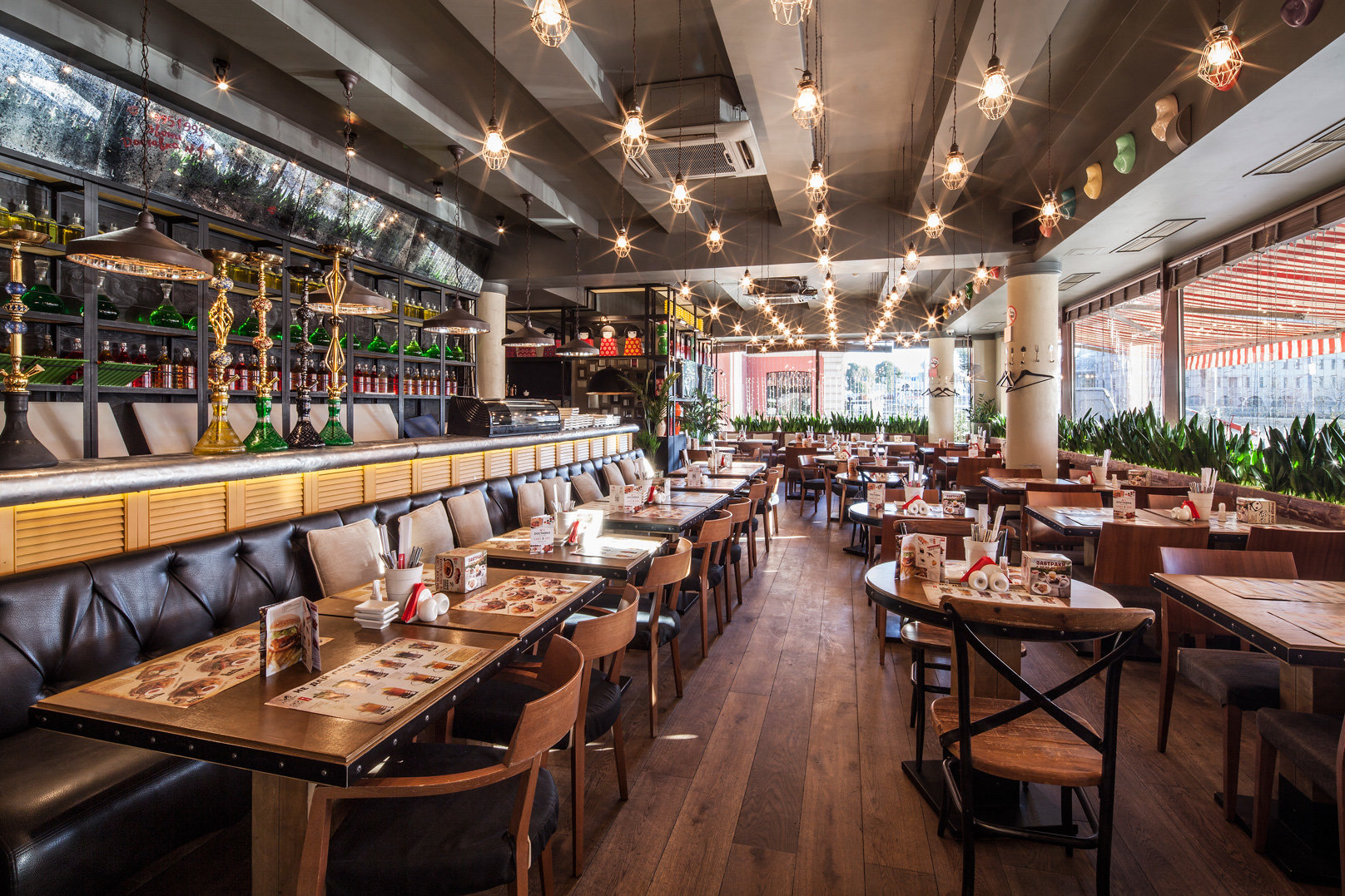 Грузинский ресторан рядом с метро. Ресторан грузинской кухни санапиро москва. Грузинские каникулы, москва, улица большая лубянка. Грузинский каникулы ресторан алтуфьево. Грузинский ресторан рядом с метро.