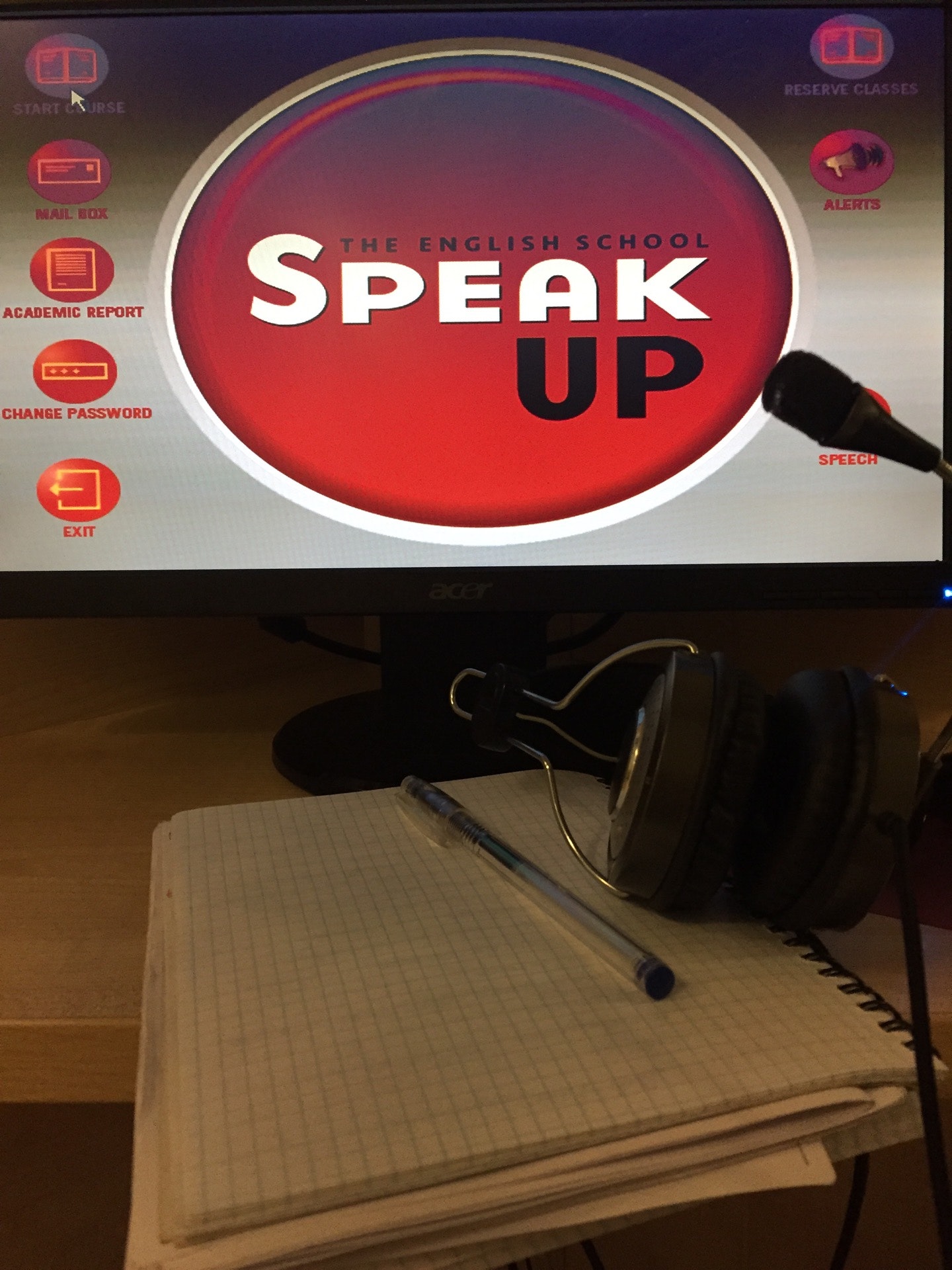 Just speak. курс английского языка краснодар. Round speak up. школа французского языка в ростове. группа людей.