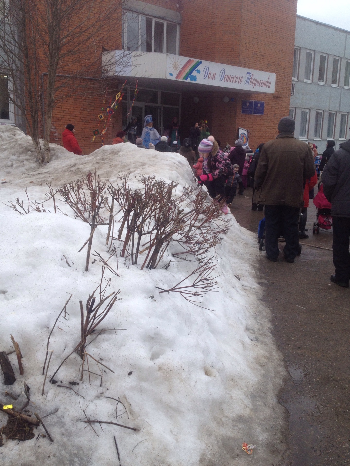 дворец пионеров чебоксары. танцевальная карусель афиша. дом творчества чебоксары 139 стрелковой. дворец детского творчества чебоксары. дворец детского и юношеского творчества чебоксары.