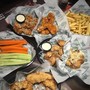 фото Спорт-бар Wingstop 4