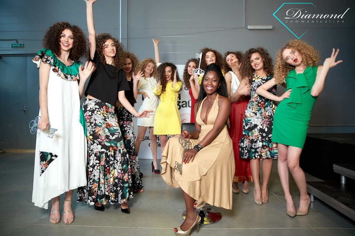 Модельная школа diamond спб. Diamond communication ночной клуб. Теневой алмазный бизнес. Даймонд бизнес. Модельное агентство санкт-петербург.