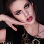 фото Make Me Up Studio and School студия макияжа, курсы визажистов, бровистов, причесок 17