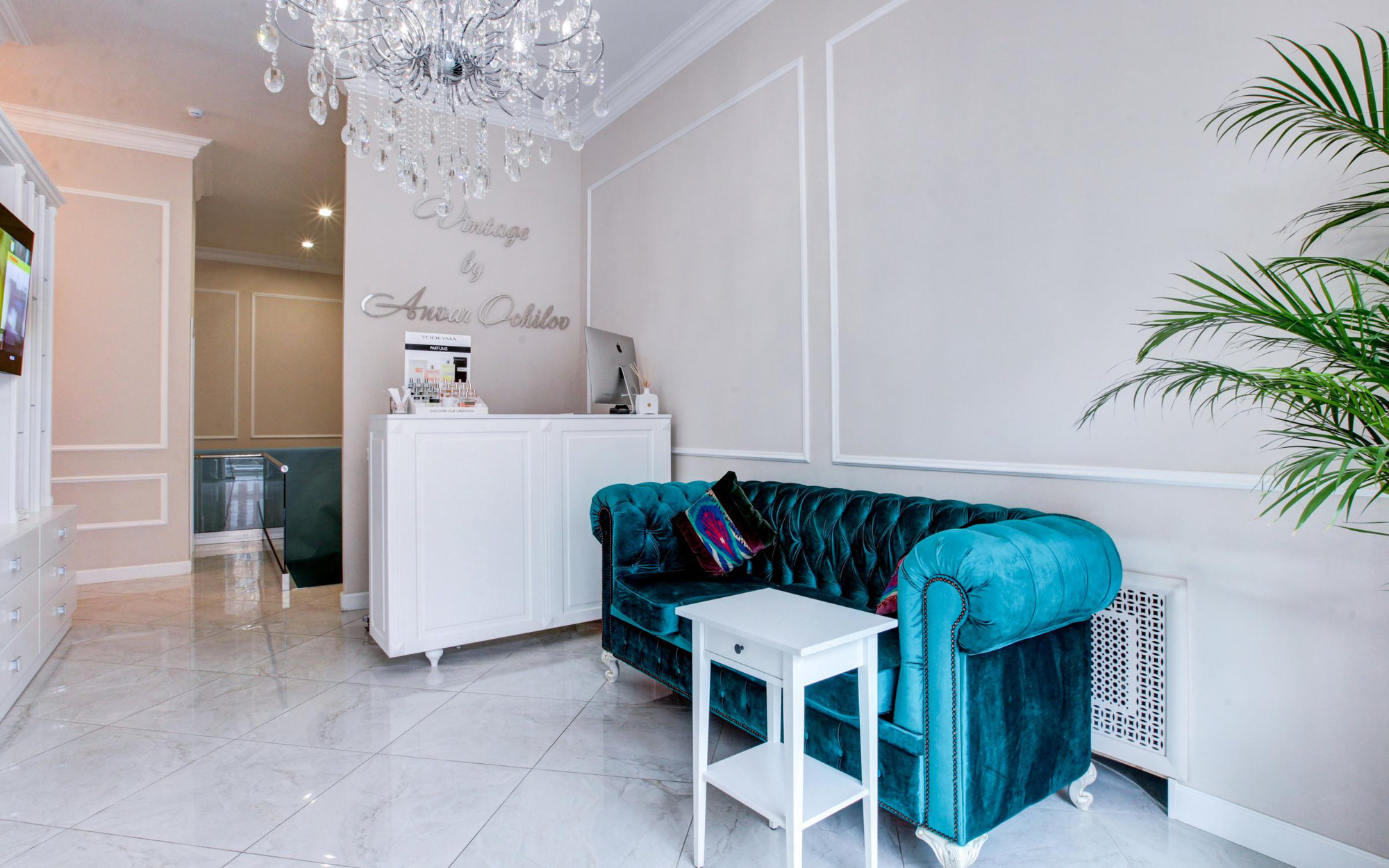 Peronails шмитовский пр 1 отзывы. Вывеска нейл студии. Мираторг магазин. Москва, шмитовский проезд, д. Peronails шмитовский пр 1 отзывы.