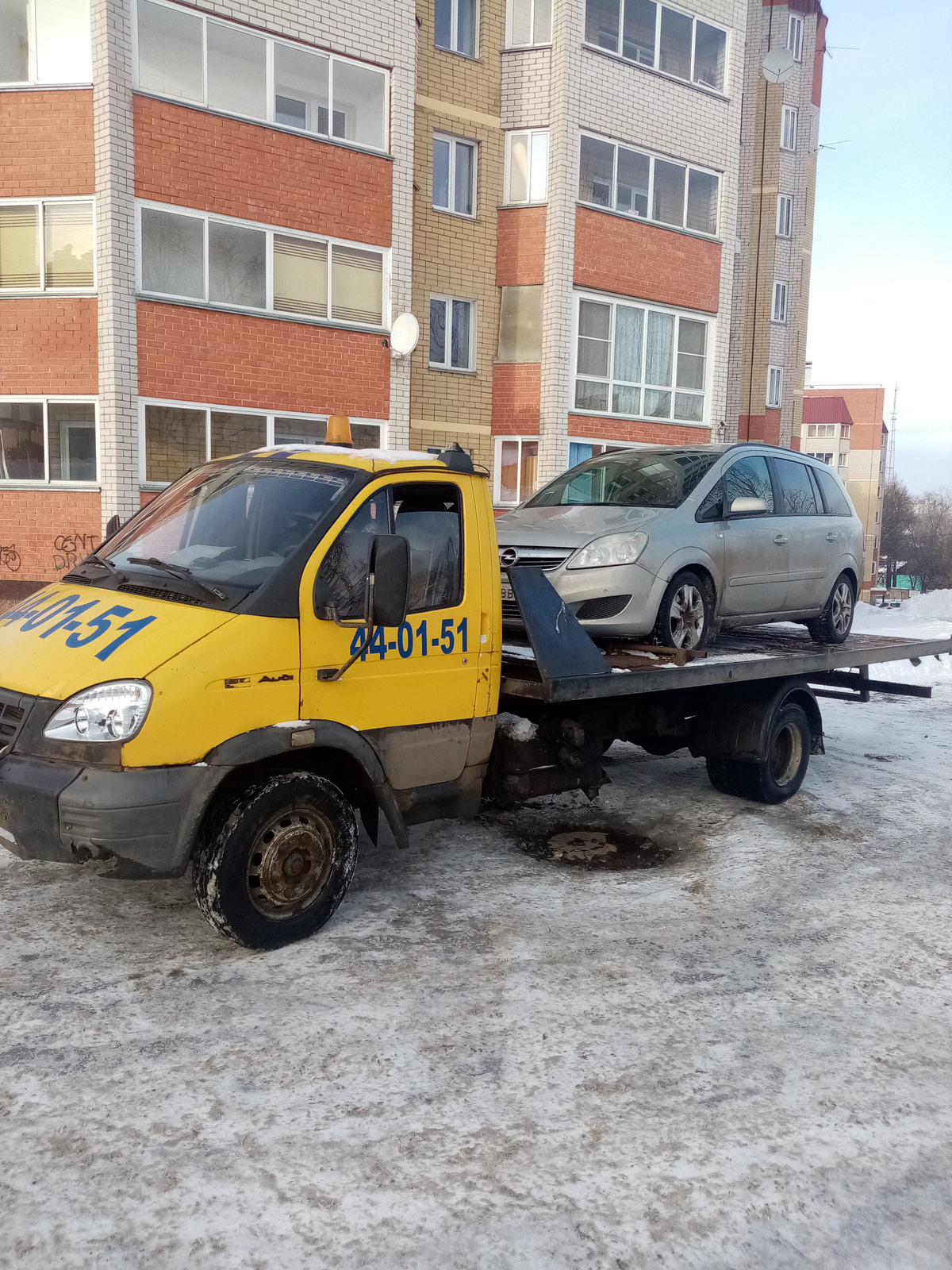 эвакуатор кировский. автоэвакуатор киров. эвакуатор киров. 5т 2022 - 2023 год. сложность погрузки на эвакуатор.